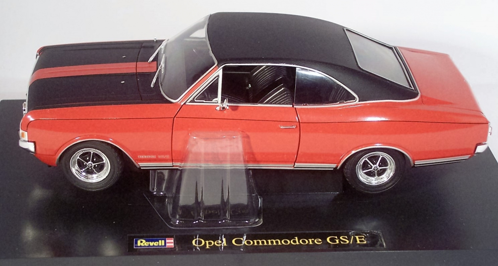 Bild 1 von Opel Commodore A - rot - 