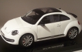 VW New Beetle 2012 - weiss - 